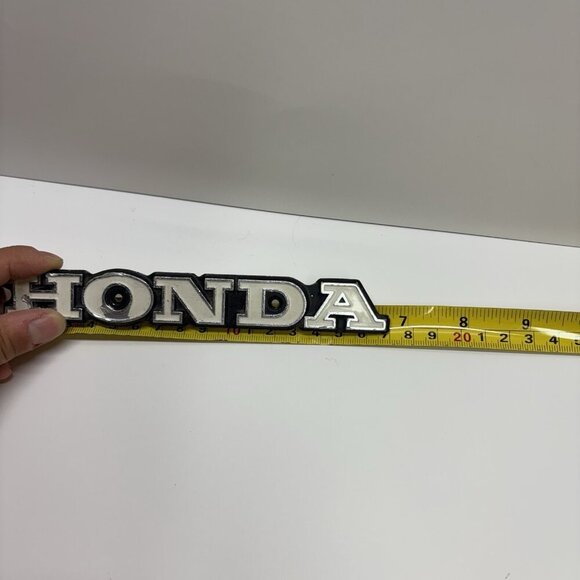 74-76 Honda CB360 CB360G CB360T Gas Fuel Petrol Tank Emblem Badge motorcycle - Picture 6 of 6